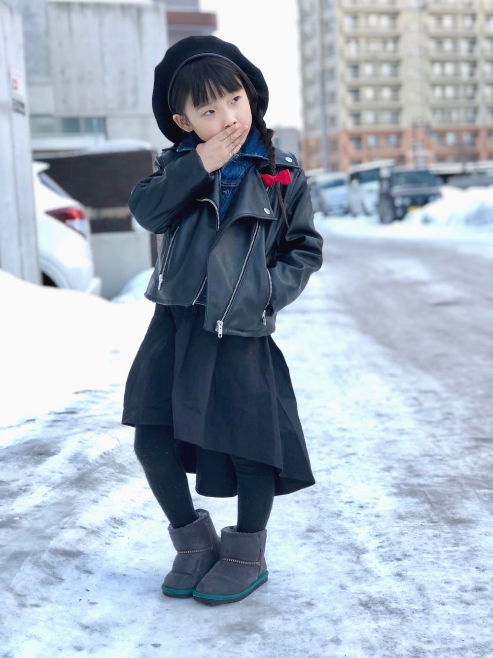 「キッズファッション、ootd、おとこのこ、Gジャン、GAP、インナーデニム、ライダース、ライダースジャケット、インナーGジャン、5歳」｜「GAPのアイテム（ライダースジャケット、ブラック系）」を使った、☁︎雲とゆんちゃん☁︎さん（キッズ・110cm）の冬コーディネートの1枚目の写真