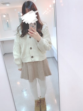 「Clice de Paris（クリシェドゥパリス）のアイテム（カーディガン/ボレロ、ベージュ系）」を使った、Kittyさん（レディース・160cm）の冬コーディネート