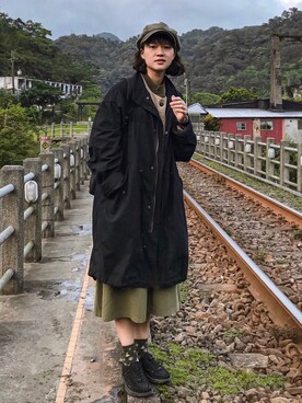 「plain-me（プレインミー）のアイテム（ジャケット/アウター）」を使った、UTさん（レディース・163cm）の春コーディネート