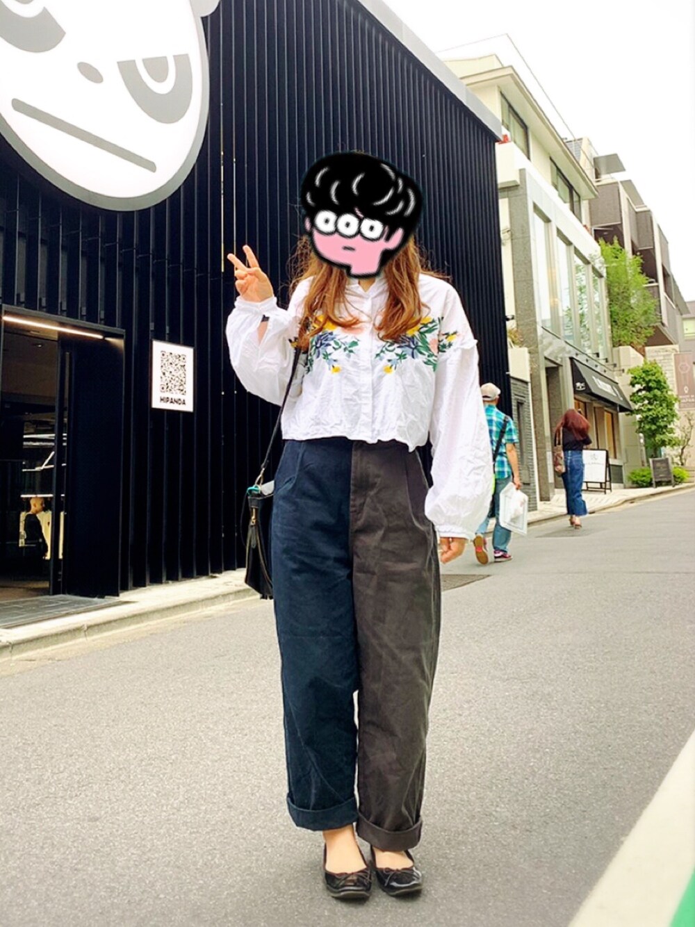 「ZARAのアイテム（シャツ/ブラウス、ホワイト系）」を使った、ちゃむさん（レディース・154cm）の夏コーディネートの1枚目の写真