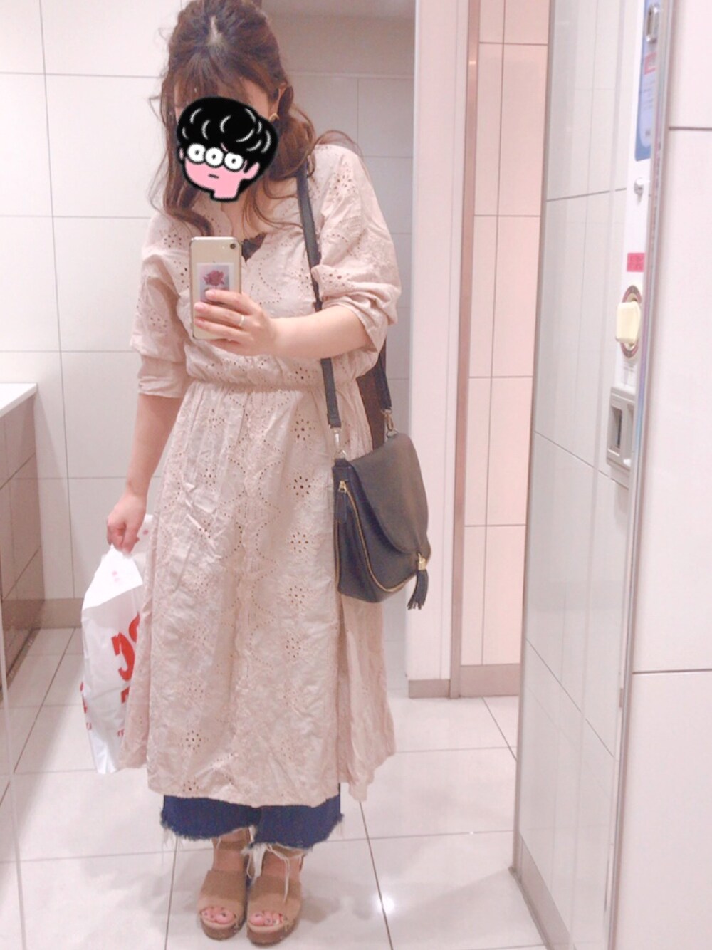 「ehka sopoのサボサンダル（サンダル、ベージュ系）」を使った、ちゃむさん（レディース・154cm）の秋コーディネートの1枚目の写真