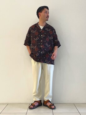 「URBAN RESEARCH（アーバンリサーチ）のアイテム（サンダル）」を使った、yukihigashiuraさん（メンズ・173cm）の春コーディネート