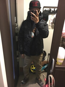 「Back Channel（バックチャンネル）のアイテム（スウェット）」を使った、FULLMoon1212!さん（メンズ・183cm）の冬コーディネート