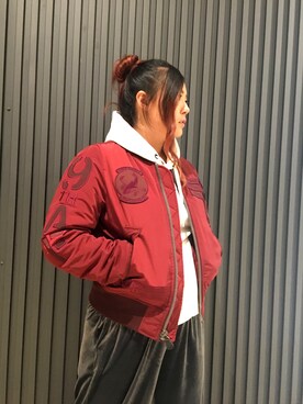 Ma 1を使った エンジ色 のレディース人気ファッションコーディネート Wear