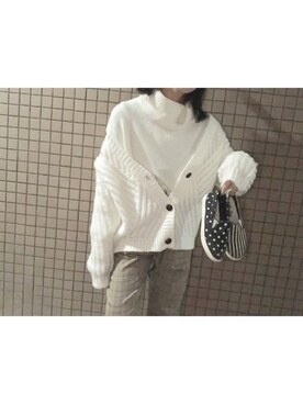 ニット セーターを使った 白ニットカーデ の人気ファッションコーディネート ユーザー その他ユーザー Wear