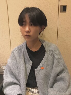 「chanel」｜「アイテム（スウェット）」を使った、yurina gotoさん（レディース・156cm）の冬コーディネート