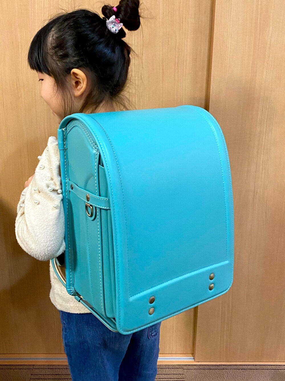 「土屋鞄のアイテム（バッグ、ブルー系）」を使った、a_rさん（レディース・158cm）の冬コーディネートの1枚目の写真