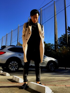 「ZARA（ザラ）のアイテム（チェスターコート、ベージュ系）」を使った、mottyさん（メンズ・172cm）の冬コーディネート