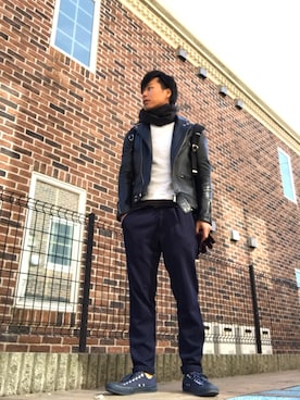 「Lewis Leathers（ルイスレザー）のアイテム（ライダースジャケット、ブラック系）」を使った、mottyさん（メンズ・172cm）の冬コーディネート