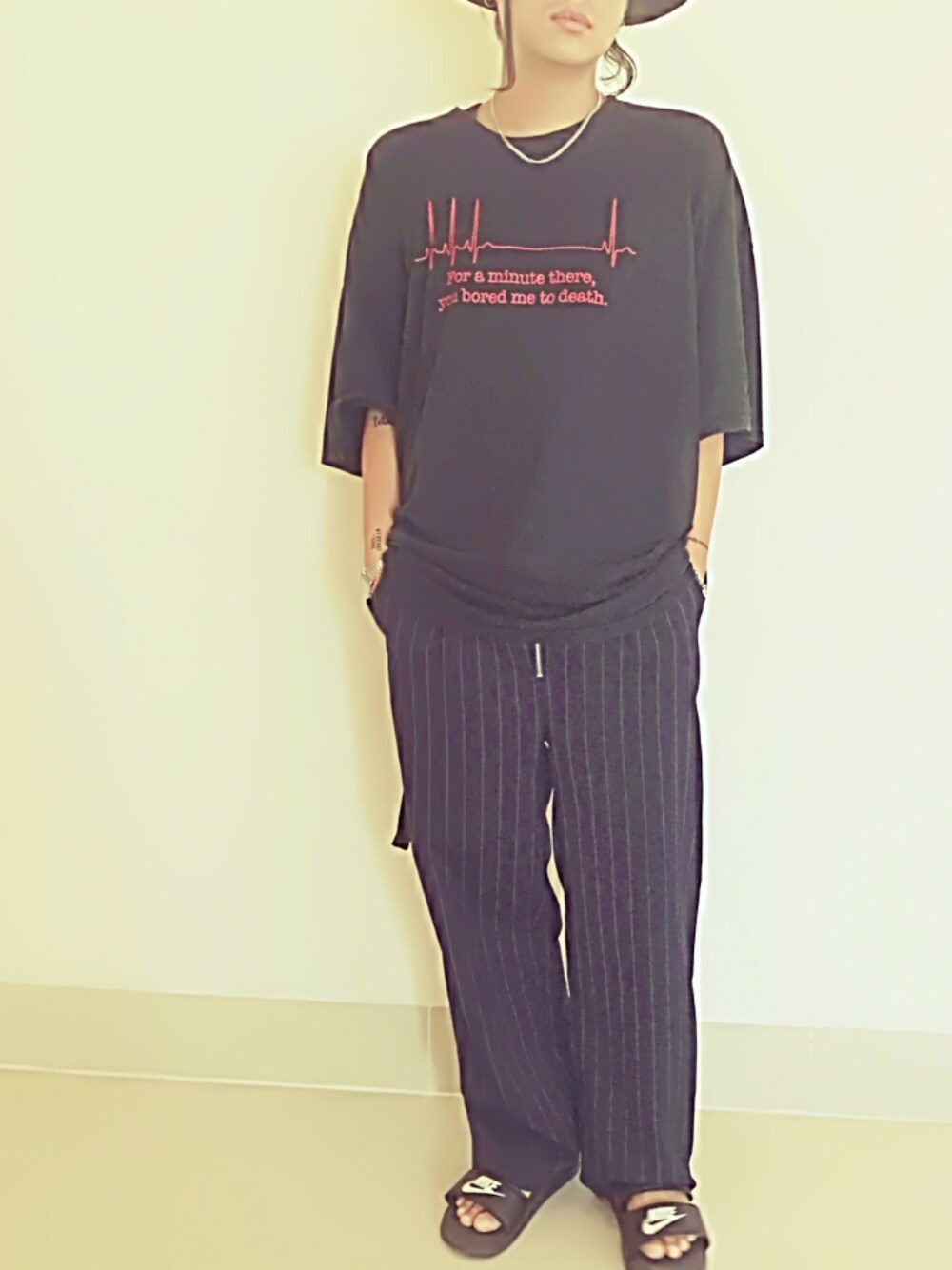 「used mix」｜「usedのアイテム（Tシャツ/カットソー、ブラック系）」を使った、okb0218さん（メンズ・174cm）の秋コーディネートの1枚目の写真