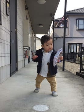 「babygap」｜「アイテム（その他シューズ）」を使った、ゲリオンさん（キッズ・80cm）の冬コーディネート