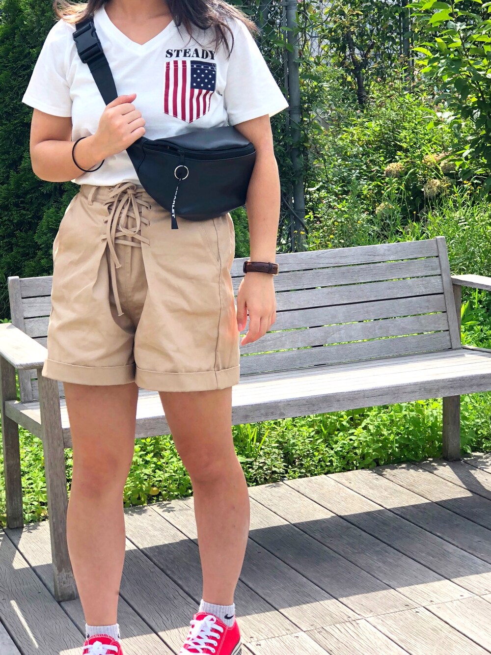 「夏コーデ、プチプラコーデ、プチプラ、ootd、お洒落さんとつながりたい、スニーカー、カジュアルコーデ、オトナ女子、Tシャツ、デート」｜「INGNIの【再入荷なし！売り切れ次第終了】星条旗ポケット/Ｔシャツ-2016ＳＳ-（Tシャツ/カットソー、ホワイト系）」を使った、Aoiさん（レディース・157cm）の夏コーディネートの1枚目の写真