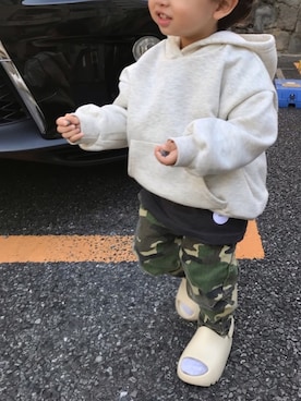 「Yeezy（イージー）のアイテム」を使った、Hi_90さん（キッズ・80cm）の冬コーディネート