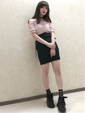 「アイテム（チョーカー）」を使った、eatme-umedaさん（レディース・160cm）の春コーディネート