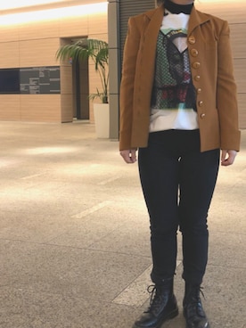 「Christian Dior（クリスチャンディオール）のアイテム（テーラードジャケット、ブラウン系）」を使った、chiharuさん（レディース）の春コーディネート