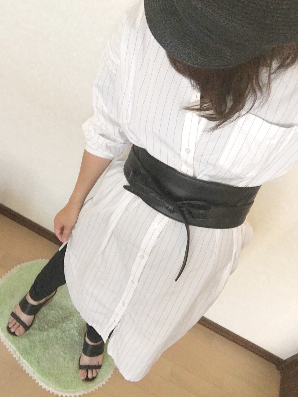 「オトナカジュアル、きれいめカジュアル、プチプラ、カジュアルコーデ、ママコーデ、メンズライク、キレイめ、ootd、summer、おチビコーデ」｜「LOWRYS FARMのアイテム（シャツワンピース、ホワイト系）」を使った、n.t.m0626さん（レディース・154cm）の夏コーディネートの1枚目の写真
