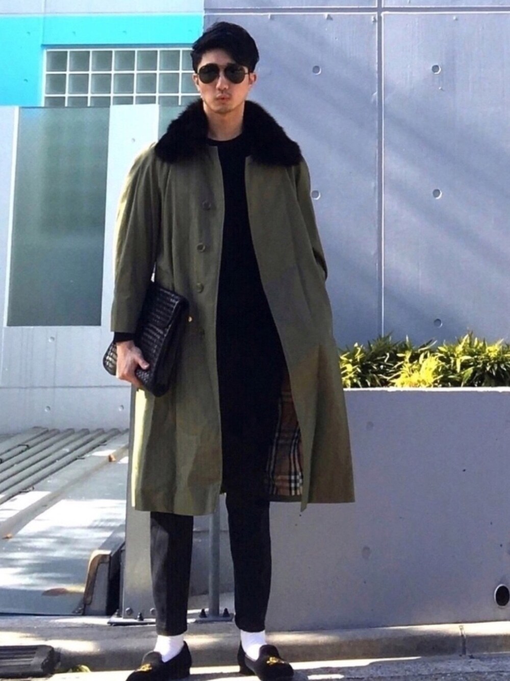 【コーデのアクセントに】 bottegaveneta レッツゴークラッチ ボッテガ・ヴェネタの進化系クラッチで、コーデ全体を格上げする