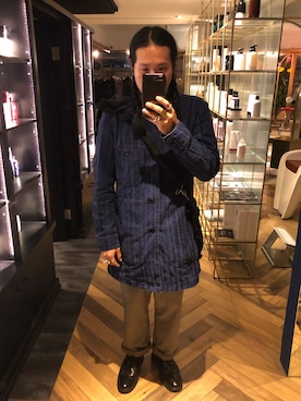 「COMMON PROJECTS（コモンプロジェクト）のアイテム（ブーツ）」を使った、許志安さん（メンズ・170cm）の冬コーディネート