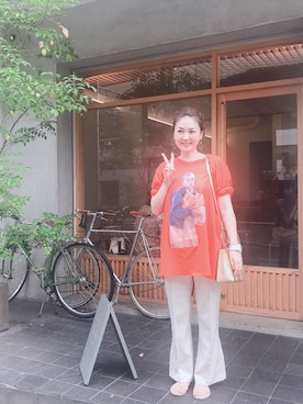 「ROXY（ロキシー）のアイテム（ビーチサンダル）」を使った、otiyoさん（レディース・168cm）の夏コーディネート