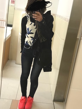 「EGOIST（エゴイスト）のアイテム（Tシャツ/カットソー）」を使った、mayu.さん（レディース・163cm）の春コーディネート