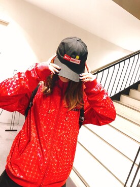 「red」｜「アイテム（キャップ）」を使った、chamarieさん（レディース・162cm）の春コーディネート