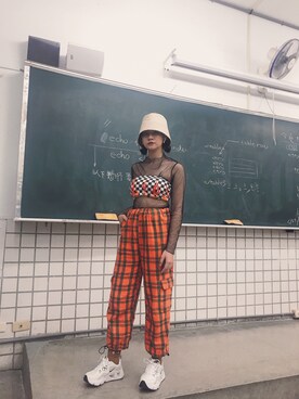 「火焰平口小可愛🔥のアイテム（チューブトップ、ホワイト系）」を使った、一米五小隻女さん（レディース・152cm）の夏コーディネート