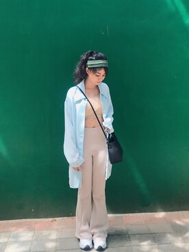 「貼身喇叭褲のアイテム（その他パンツ、ベージュ系）」を使った、一米五小隻女さん（レディース・152cm）の秋コーディネート