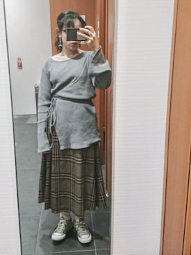 「Yves Saint Laurent（イヴサンローラン）のアイテム（腕時計）」を使った、ナオコさん（レディース・156cm）の春コーディネート