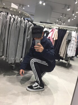 「TOMMY（トミー）のアイテム（ジャケット/アウター）」を使った、スリーさん（メンズ・169cm）の冬コーディネート