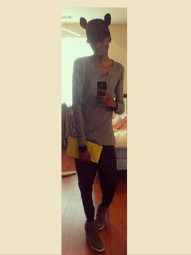 Cameron Clarkさんのコーディネート