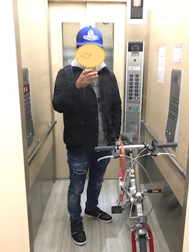 「nike sb 」｜「アイテム（ブルゾン）」を使った、TJさん（メンズ・165cm）の冬コーディネート