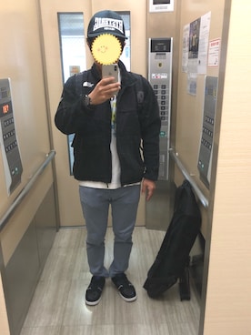 「スケボー」｜「アイテム（ブルゾン）」を使った、TJさん（メンズ・165cm）の秋コーディネート