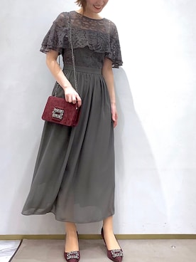 「アイテム（ドレス、グレー系）」を使った、AIMERさん（レディース・160cm）の春コーディネート