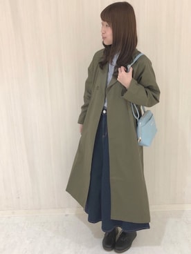 「Wrangler」｜「アイテム（トレンチコート）」を使った、hasumin🐱さん（レディース・167cm）の冬コーディネート