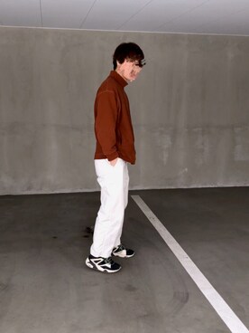 「BTS」｜「アイテム（スウェット）」を使った、ぷーまー伊東さん（メンズ・173cm）の冬コーディネート