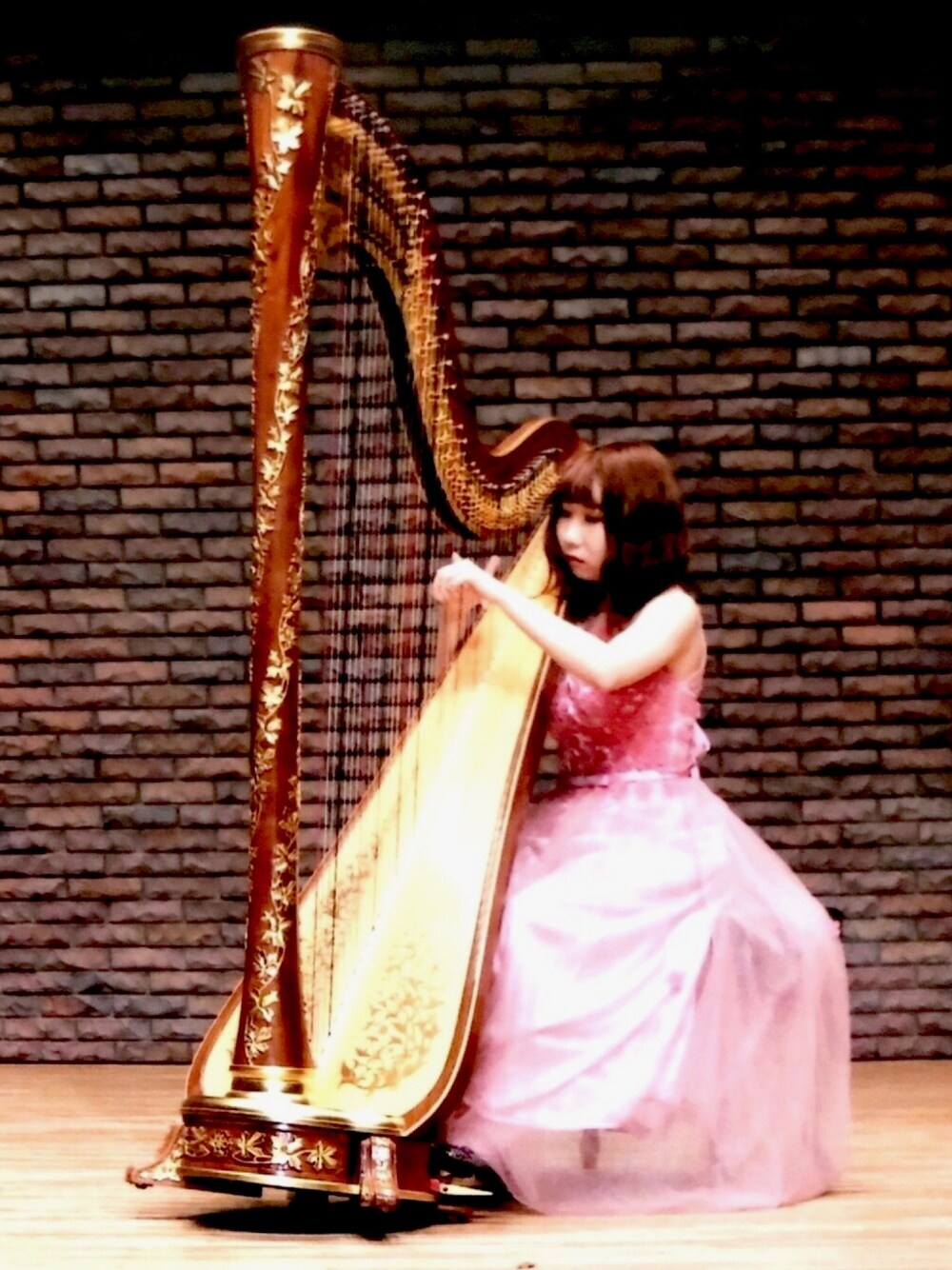 「3coinsのブログはこちら🎀（その他、ピンク系）」を使った、shiho🐇3COINSプレスさん（レディース・152cm）の秋コーディネートの1枚目の写真