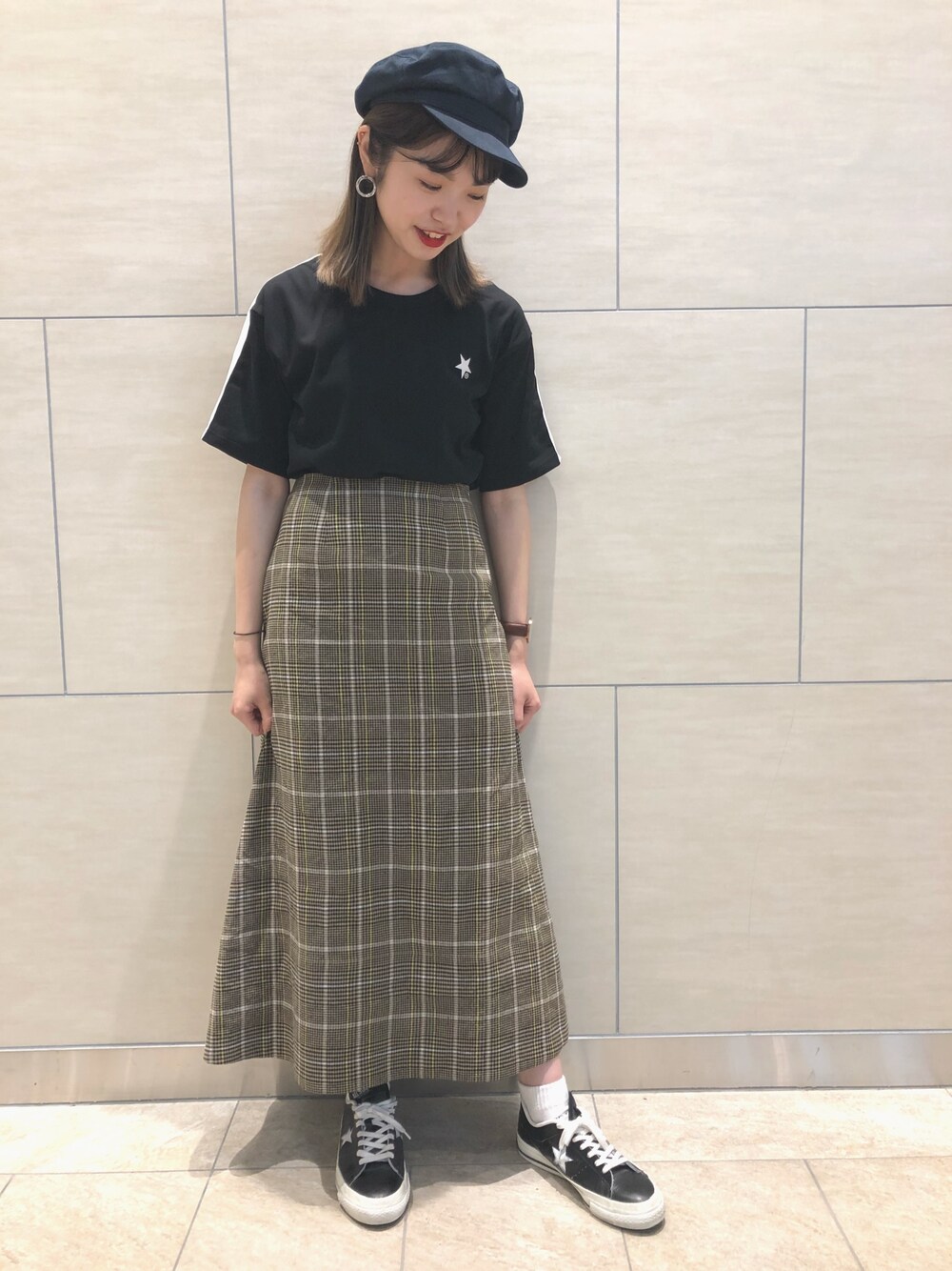 risaさんの「CONVERSE TOKYO/コンバーストウキョウ 袖ラインＴシャツ（CONVERSE TOKYO）」を使ったコーディネート