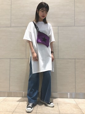 「CONVERSE TOKYO（コンバーストウキョウ）のビッグロングTシャツ（Tシャツ/カットソー、ホワイト系）」を使った、risaさん（レディース・162cm）の夏コーディネート