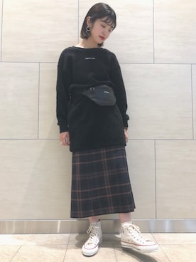 「CONVERSE TOKYO（コンバーストウキョウ）のアイテム」を使った、risaさん（レディース・162cm）の秋コーディネート