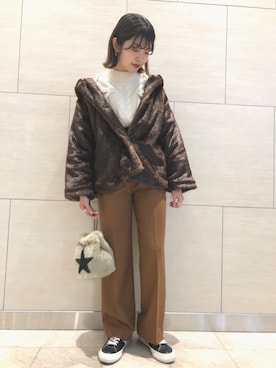 「CONVERSE TOKYO（コンバーストウキョウ）のアイテム（その他アウター）」を使った、risaさん（レディース・162cm）の秋コーディネート
