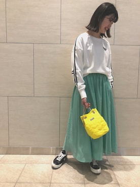 「CONVERSE TOKYO（コンバーストウキョウ）のアイテム」を使った、risaさん（レディース・162cm）の冬コーディネート