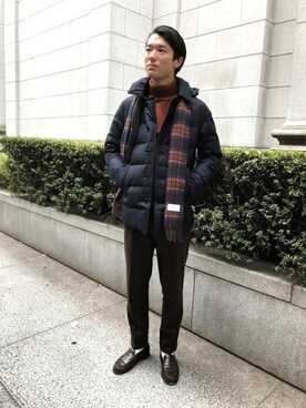 「アイテム（ダウンジャケット/コート、ブルー系）」を使った、坂本さん（メンズ・180cm）の秋コーディネート