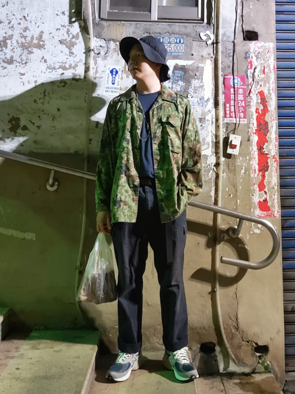 「New Balance、ＮＢ、公發、迷彩、990、990v3、ootd」｜「日本自衛隊迷彩服のアイテム（ミリタリージャケット、グリーン系）」を使った、浩さん（メンズ・170cm）の秋コーディネートの1枚目の写真