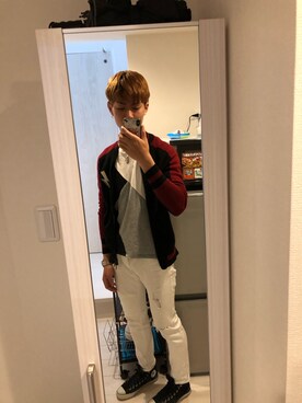 「semantic design（セマンティックデザイン）のアイテム（Tシャツ/カットソー）」を使った、りょーさん（メンズ・172cm）の春コーディネート