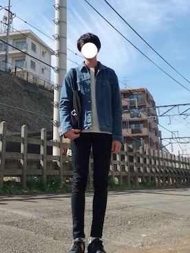 「LIDNM（リドム）のLIDnM / リドム ユーズドオフショルダーデニムジャケット L-40（デニムジャケット、ブルー系）」を使った、yukiさん（メンズ・175cm）の春コーディネート