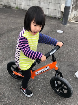 「ストライダー」｜「アイテム（スリッポン）」を使った、hikariさん（キッズ・90cm）の春コーディネート