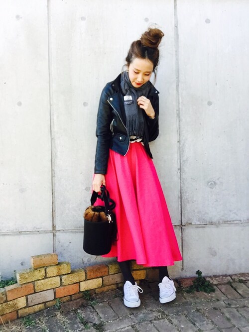 吉岡里帆さん着用 SEE BY CHLOÉ デザインコットン半袖ニット 赤 吉岡里帆さん着用 SEE BY CHLOÉ デザインコットン半袖ニット 赤