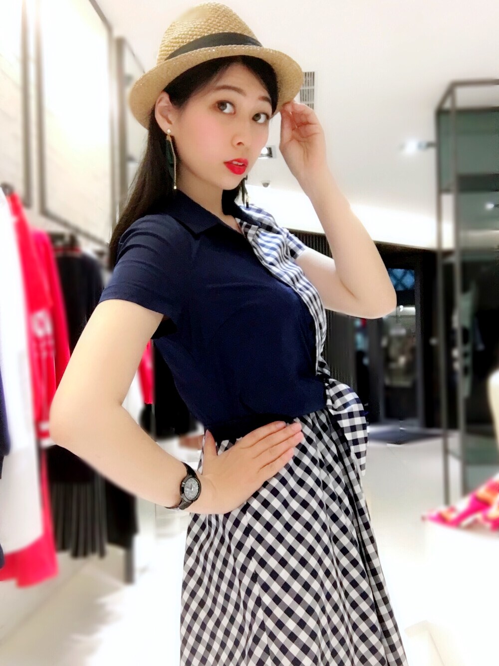 「MOMA巨城店、MoMA」｜「MOMAのアイテム（ワンピース/ドレス、ブルー系）」を使った、Ya Han Zhenさん（レディース・166cm）の春コーディネートの1枚目の写真