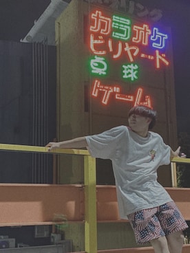 「O.T.K.Cのアイテム（Tシャツ/カットソー、ホワイト系）」を使った、O.T.K.Cさん（メンズ・172cm）の夏コーディネート