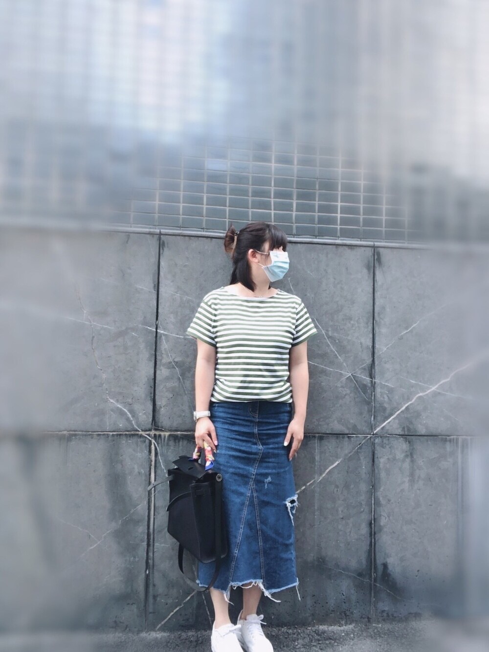 「2020、小個子、小隻女、綠色、牛仔裙、夏、休閒、日系、白鞋」｜「niko and...のアイテム（Tシャツ/カットソー、その他）」を使った、lily🇹🇼🇹🇼さん（レディース・151cm）の春コーディネートの1枚目の写真